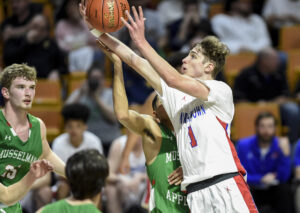 Morgantown boys' hoops open state tournament in decisive fashion with 71-33 win over Musselman